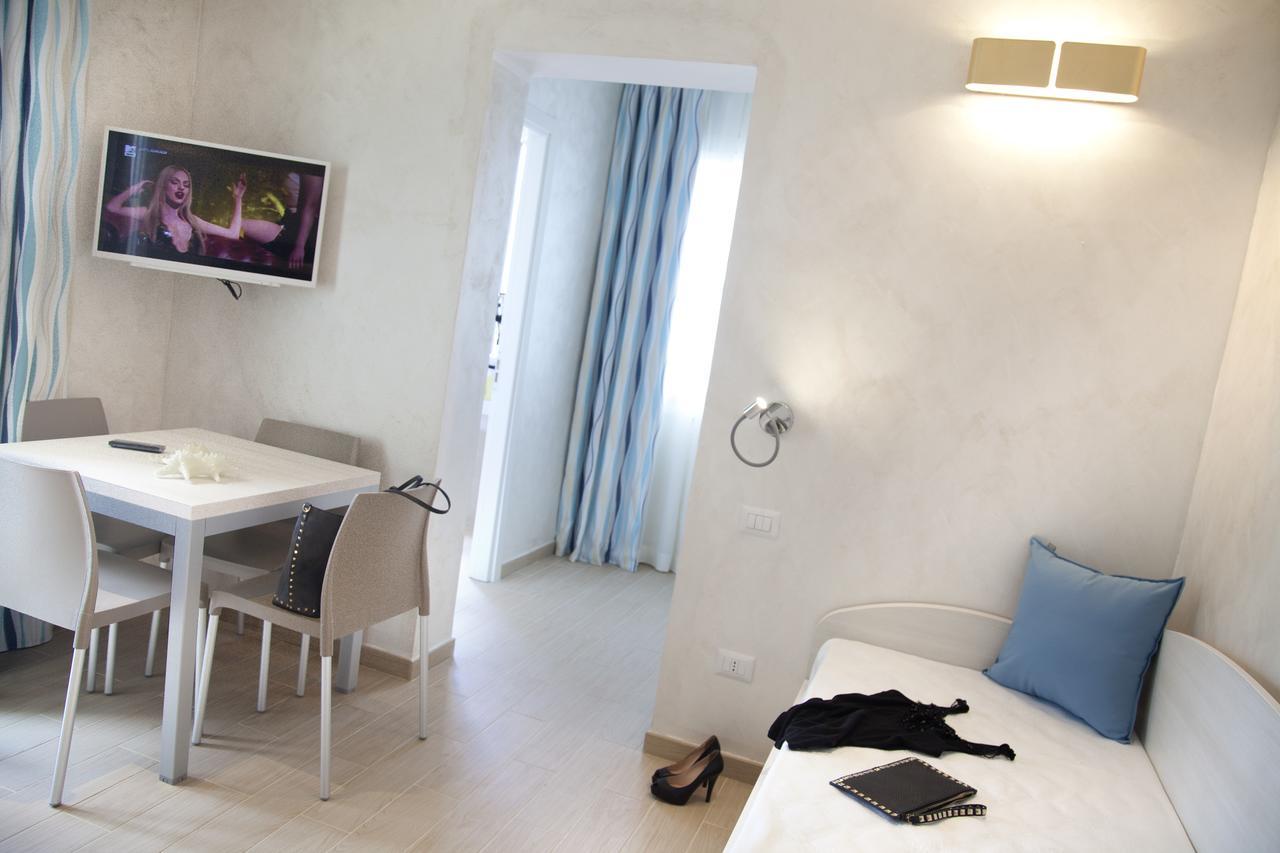 Marina Beach Suite Hotel Rimini Buitenkant foto